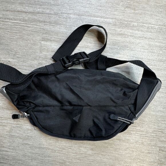 Outdoor Products Fanny Pack Waist Bag Hiking Zipper Pocket Adjustable Black Gray - Picture 2 of 4